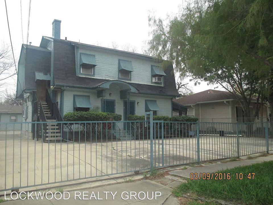 1st image of 818 Ogden St APT 04