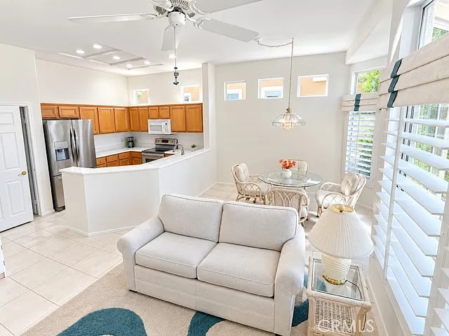 2 bed, 1527 sqft, $2,995 — Photo 3