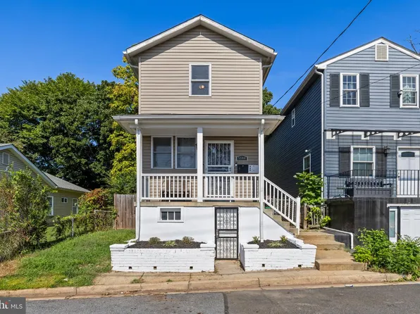 5904 Crown St, Capitol Heights, MD 20743