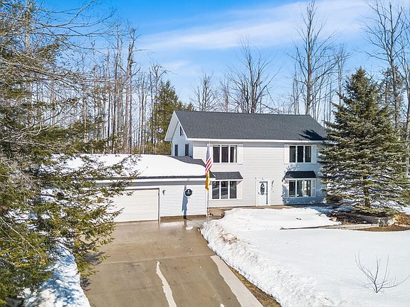 3rd image of 5500 Oley Lake Rd