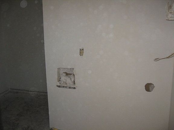 3rd image of 1205 Century Dr