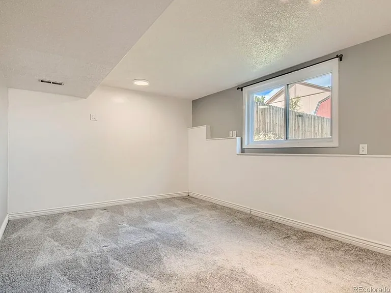 Bedroom 3 (Basement)