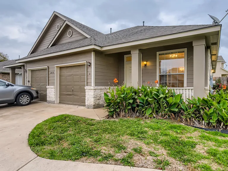 2858 Southampton Way #A — Photo 30