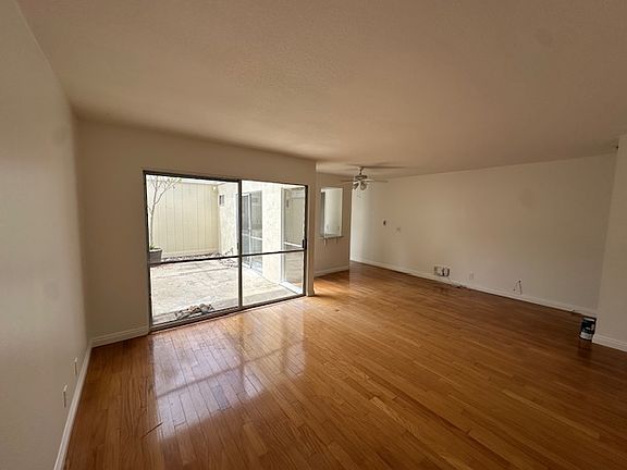 Pictures don't describe how large this wonderful room is.