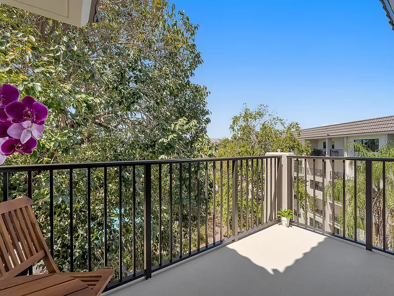 900 River Reach Dr #522 — Photo 11