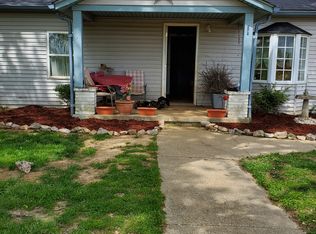 1197 Cruse Rd, Hodgenville, KY 42748