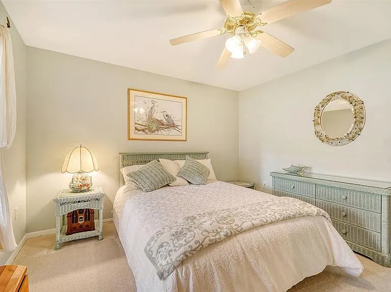4419 Oakley Greene #19 — Photo 30