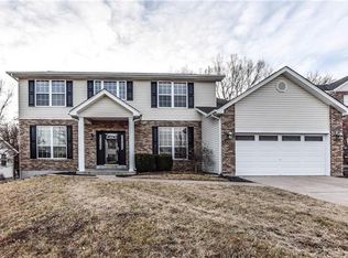 4936 Braid Hills Dr, Saint Peters, MO 63304