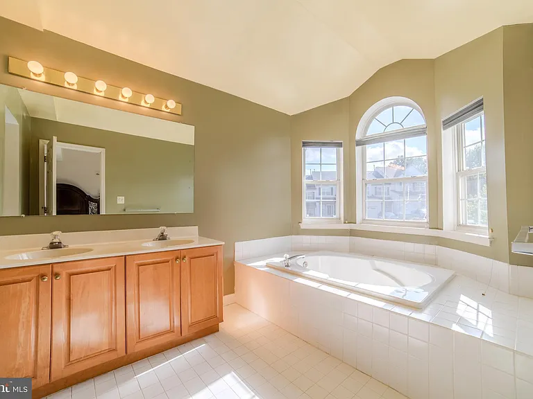 651 Fawn Cir — Photo 15