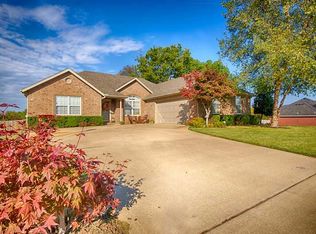 508 SW Duke Ave, Bentonville, AR 72712