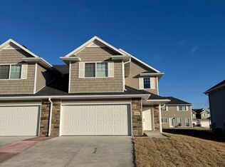 166 W Olson Ave, Lincoln, NE 68512