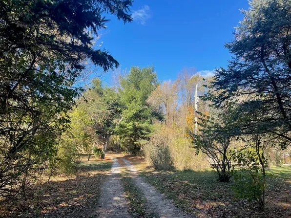 3000 Chase Rd, Adrian, MI 49221