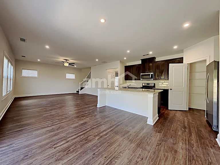 5760 Arbor Green Cir — Photo 5