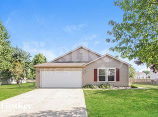 1131 King Maple Dr, Greenfield, IN