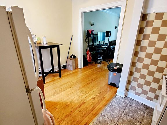 5th image of 4600 N Wolcott Ave #1B26