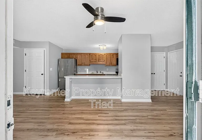 3701-7D Cotswold Ter — Photo 9