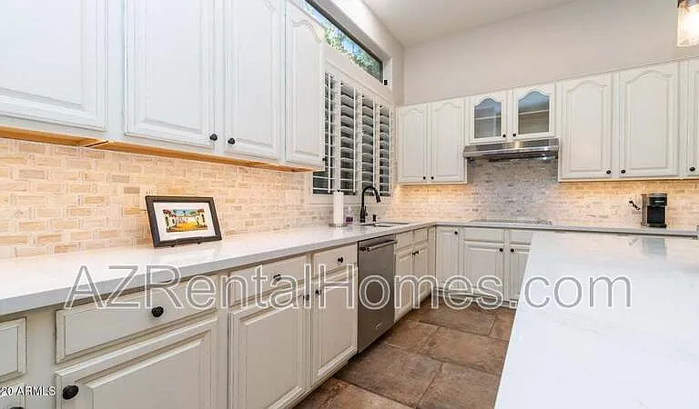 1883 E Dava Dr — Photo 10