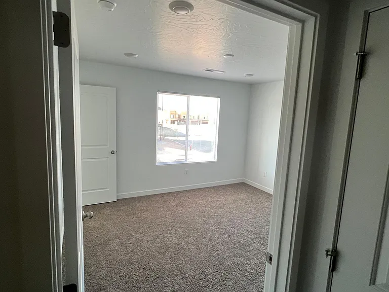 3303 Elkhorn Ln — Photo 6