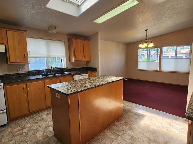 17 E Nicklaus Ave — Photo 5