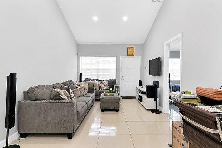 1st image of 7151 Tam Oshanter Boulevard