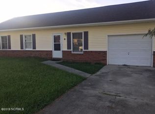 1062 Birchwood Ln, Jacksonville, NC 28546