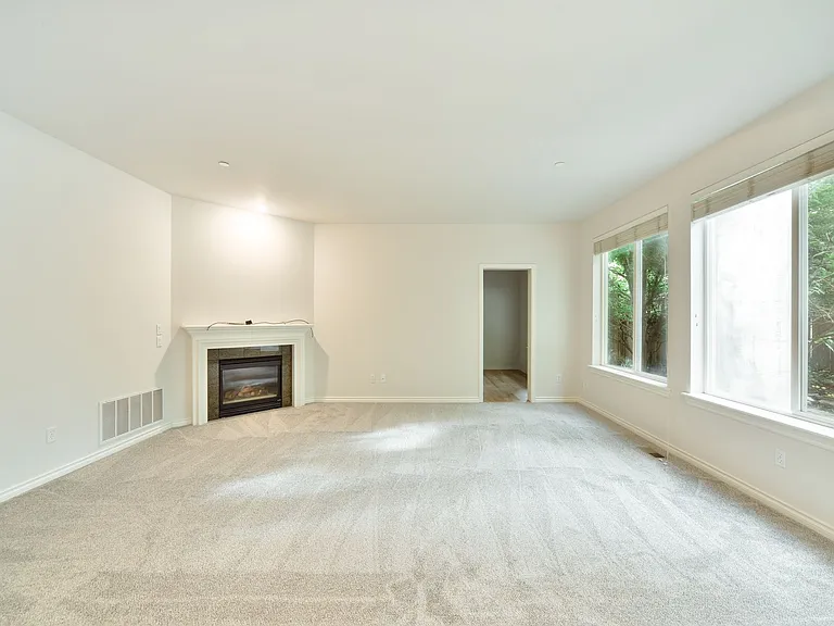 8428 NE 147th Pl — Photo 26
