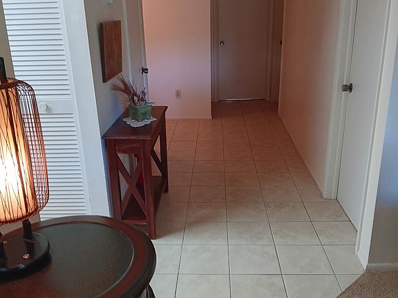 5th image of 600 Midway Dr #B