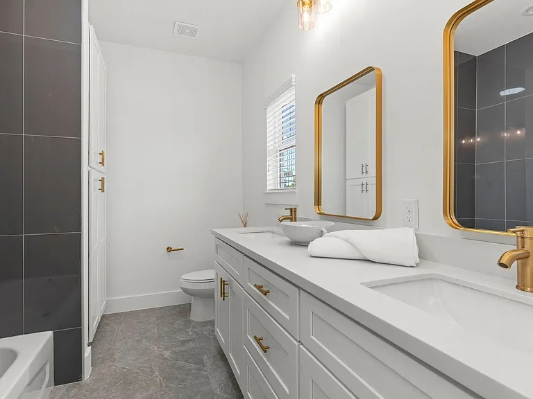 1515 Egypt St — Photo 28