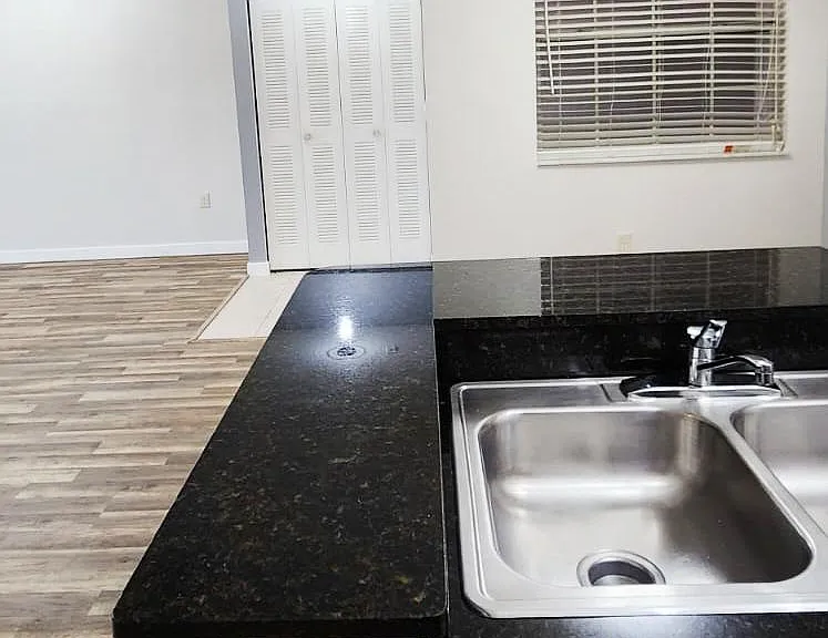 2810 N Oakland Forest Dr #207 — Photo 23