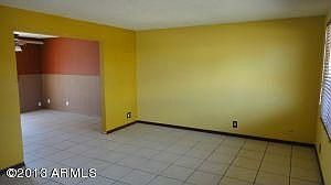 4th image of 1551 N Spruce Cir