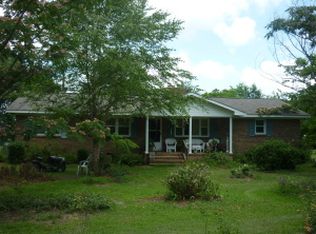 238 Grantham Loop Rd, Rowland, NC 28383