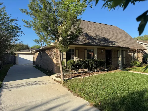 11402 Concho St, Houston, TX 77072