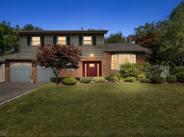 6 Davenport Ave, Roseland Boro, NJ 07068