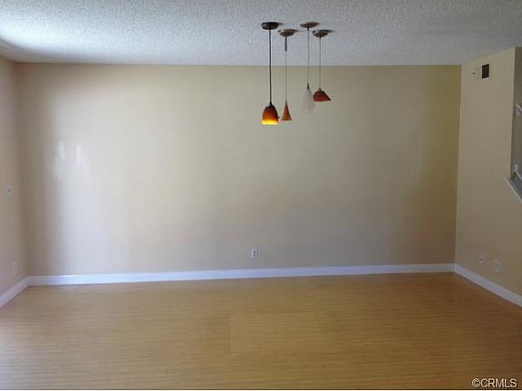 5th image of 10082 Green Fern Cir