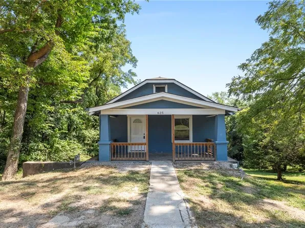 625 N Lakeview Ave, Independence, MO 64050