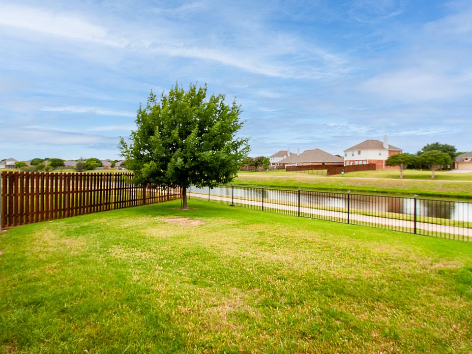 1st image of 2601 Cascade Cove Dr