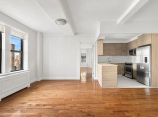 210 W 70th St APT 1408, New York, NY 10023