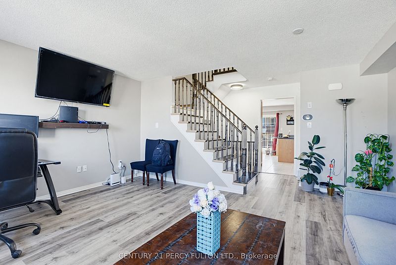 Ajax Townhouse for rent - 3 Bedrooms — photo 9