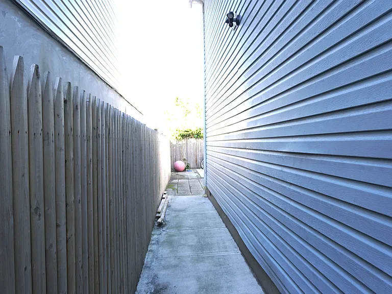 399 S 6th St #1 — Photo 2
