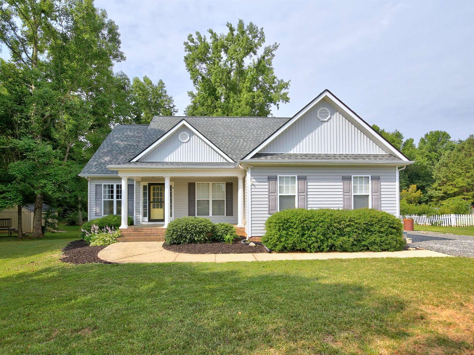 3628 Larkspur Dr, Franklinton, NC 27525 | Zillow