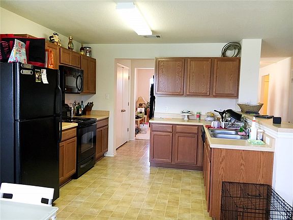 2nd image of 316 Brown St