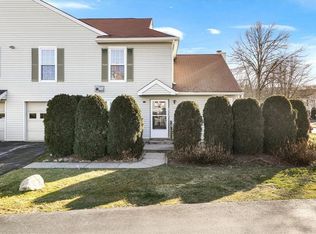 25 Olde Wagon Rd, Warwick, NY 10990