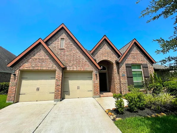 2302 Lost Bridge Ln, Pearland, TX 77584