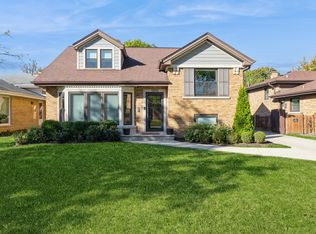 1308 S Prospect Ave, Park Ridge, IL 60068