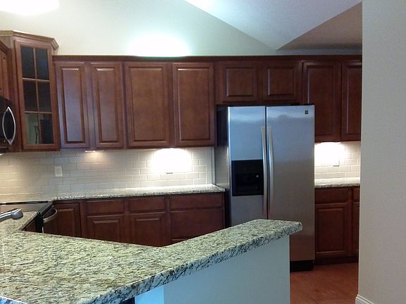 4th image of 2473 Locust Hill Blvd