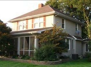 406 NW Race St, Atlanta, IL 61723