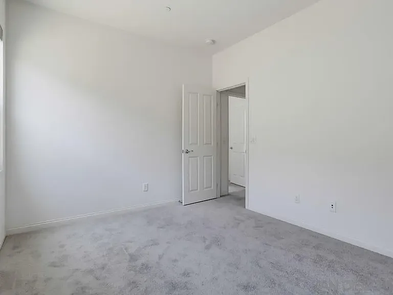 1041 Sea Glass Way — Photo 35