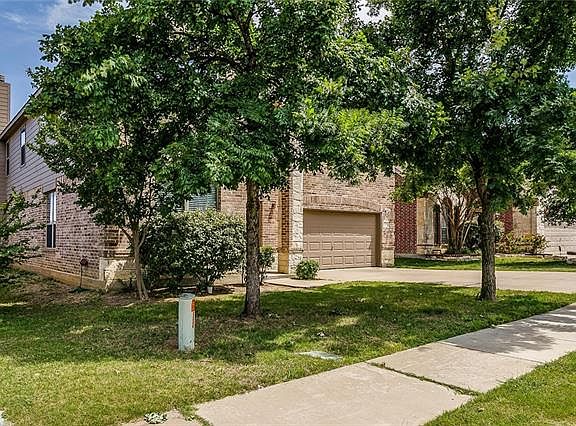 3rd image of 12529 Summerwood Dr