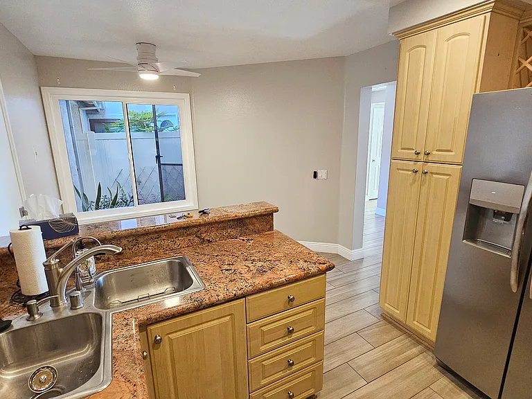 18219 Hampton Ct — Photo 4
