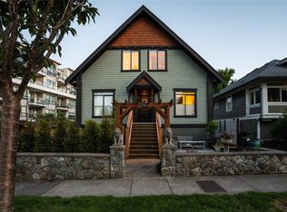 1035 Oliphant Ave #2, Victoria, BC V8V2T9